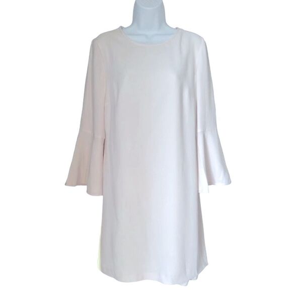Club Monaco Dresses & Skirts - Club Monaco Larchye Ivory Flare Sleeve Shift  lined Sake Dress sz 6